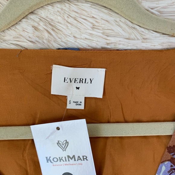 Caramel Floral Dress - Various - Picture 3 of 3